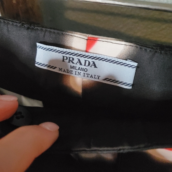 Prada flower shorts size 42 - Picture 6 of 11